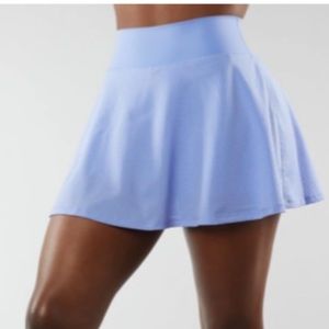 buffbunny succulent skort - rainwater blue MED
